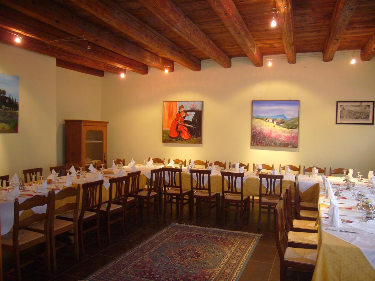 Albergo Ristorante Leon D'Oro Este Exterior photo